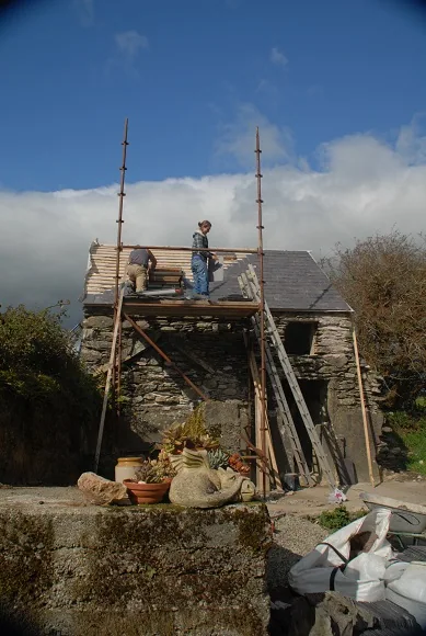 The Home Front: The Tigín — photograph 14