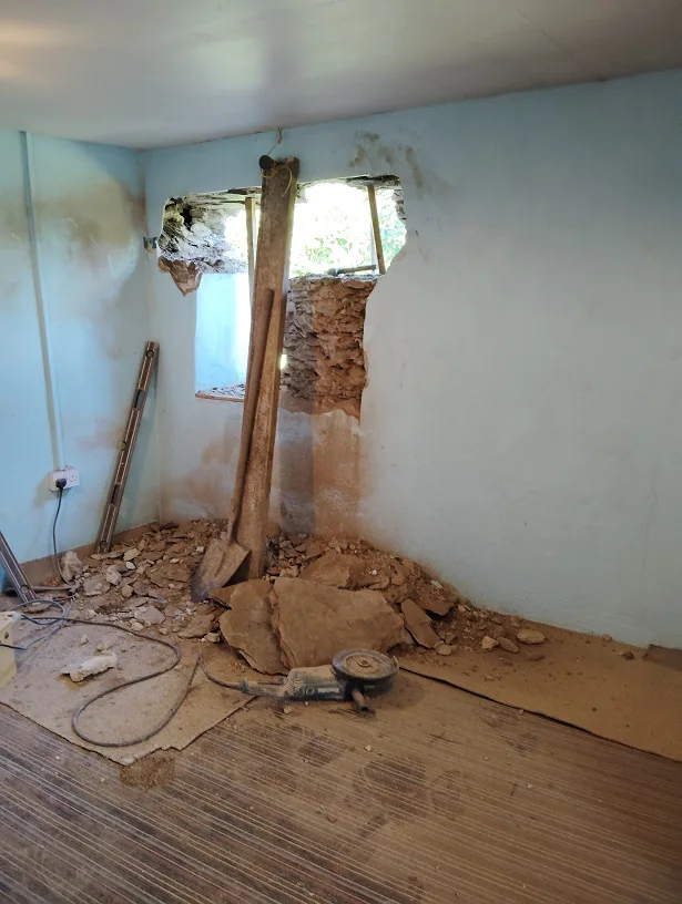New Downstairs Bedroom — photograph 3