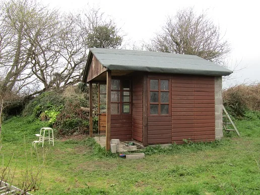 Garden Shed — photograph 8