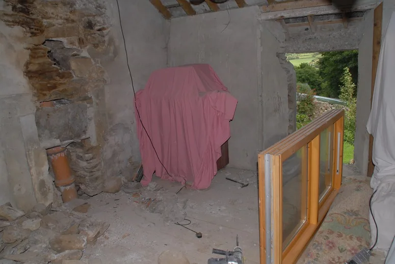 Replacing the Main Windows — photograph 14