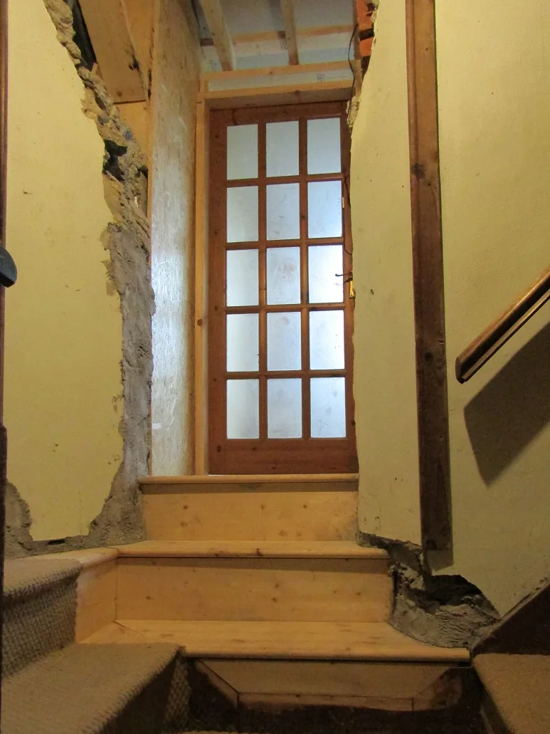 A New Upstairs Room — photograph 10